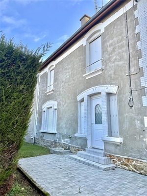propriete à la vente -   51600  SUIPPES, surface 218 m2 vente propriete - UBI460822895